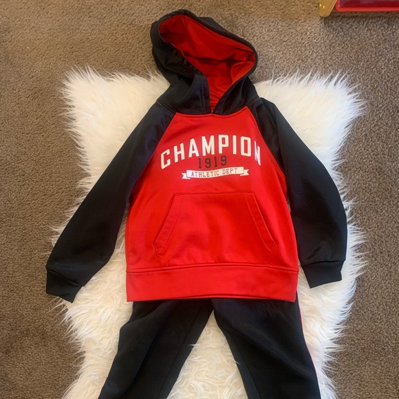 Boy’s Champion Sweatshirt - Picture 3 of 3